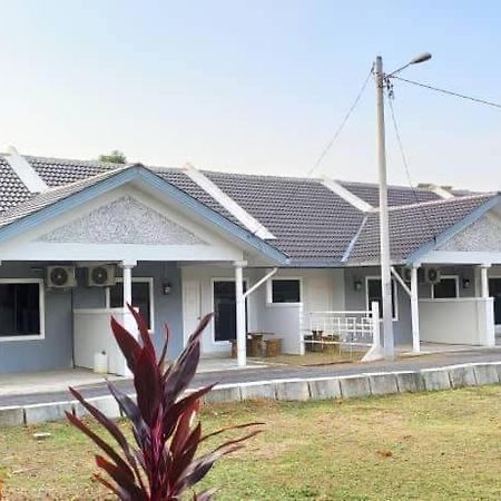 Oyo Homes 90679 Bahari Homes ملقا المظهر الخارجي الصورة