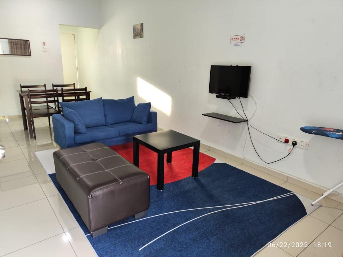 Oyo Homes 90679 Bahari Homes ملقا المظهر الخارجي الصورة